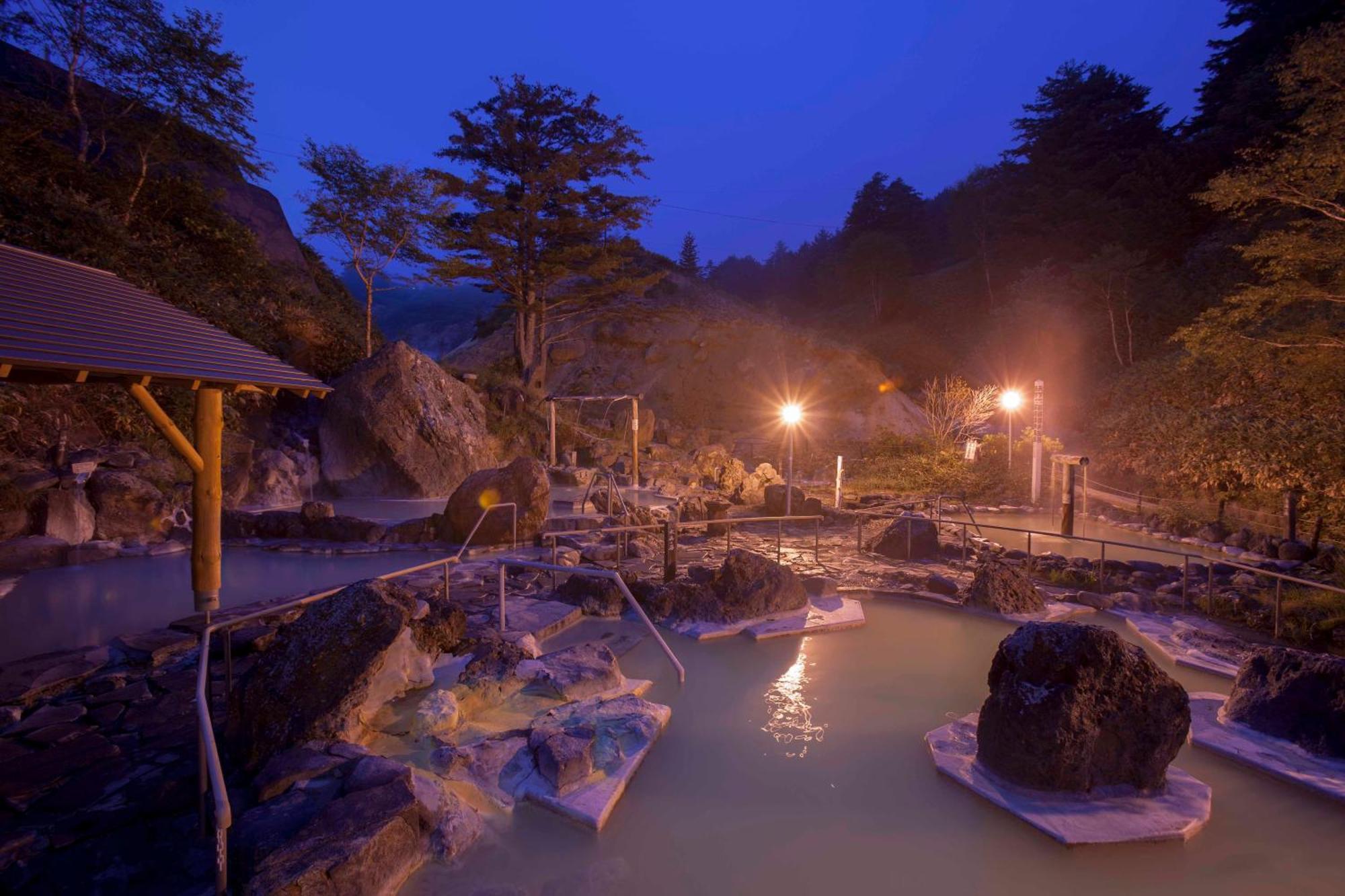 Manza Kogen Hotel Tsumagoi Exterior photo